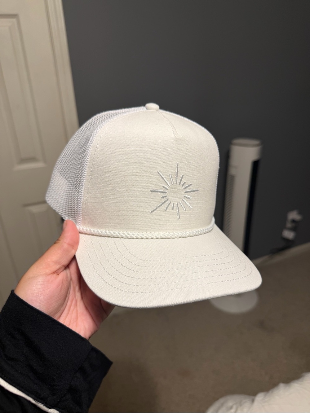 Offline by aerie hat